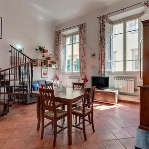 Apartment Ricasoli 17 G, Florence